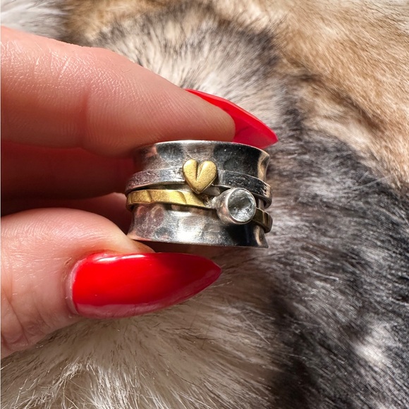 925 Sterling Silver & Bronze Hammered Spinner Ring - Picture 5 of 13